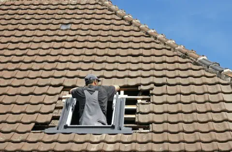 Pose de velux au Loroux Bottereau